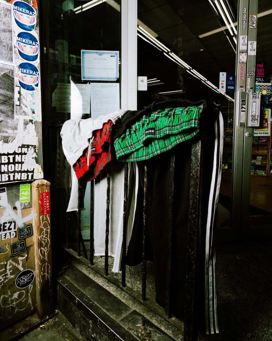 DEPORTIVO MULTILAYER (RAYAS NEGRO)