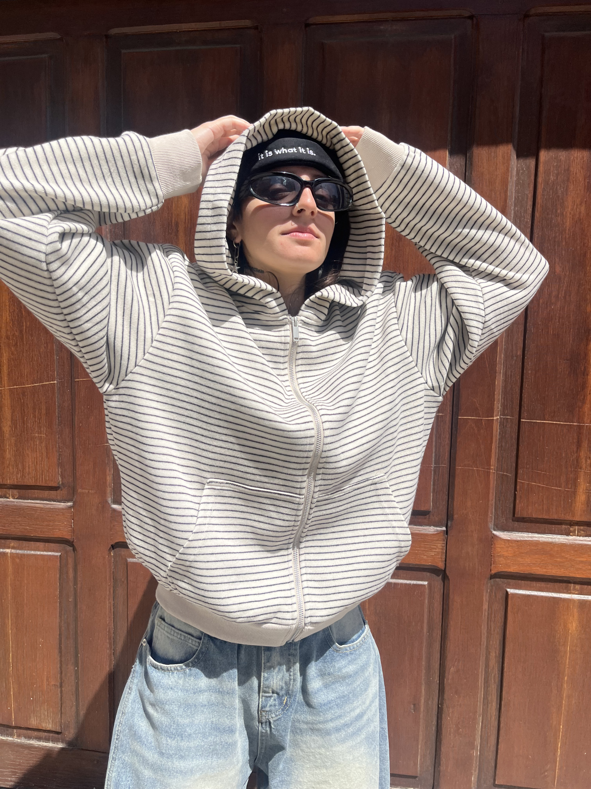 CAMPERA BOXY AURA (HUESO)