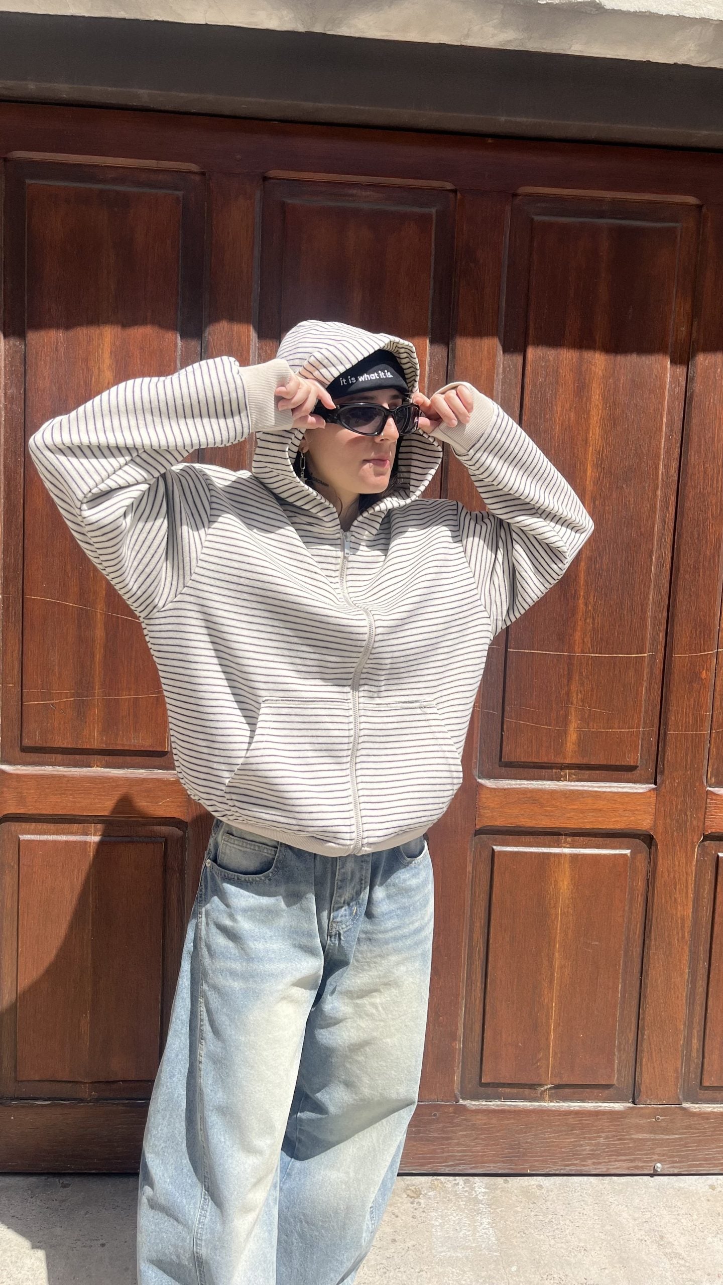 CAMPERA BOXY AURA (HUESO)