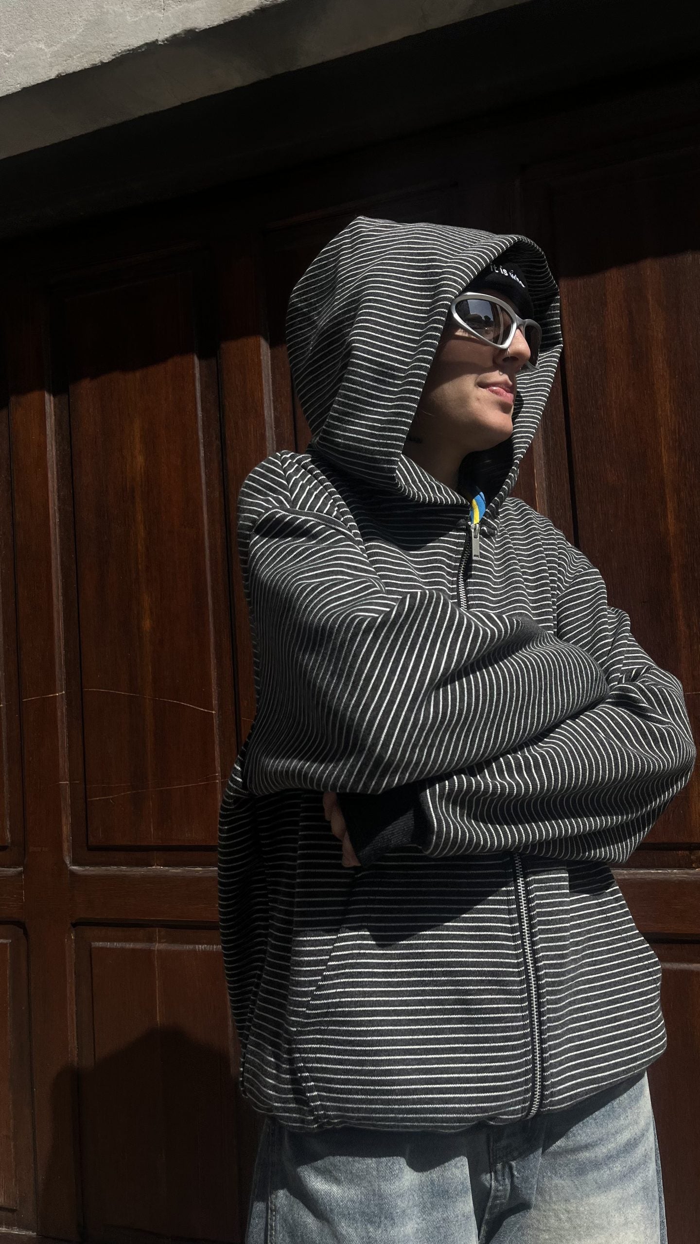 CAMPERA BOXY AURA (NEGRA)