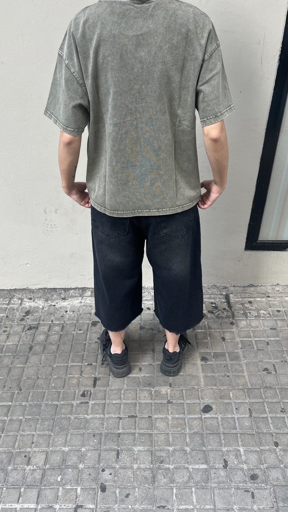 BERMUDA BAGGY 3/4 STARS NEGRA