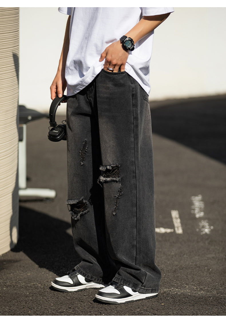 RIPPED JEAN